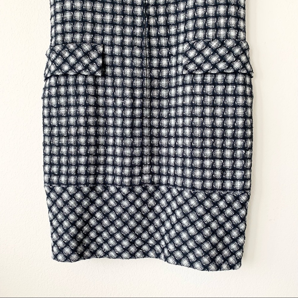 Chanel tweed CC zipper dress - Picture 8 of 16